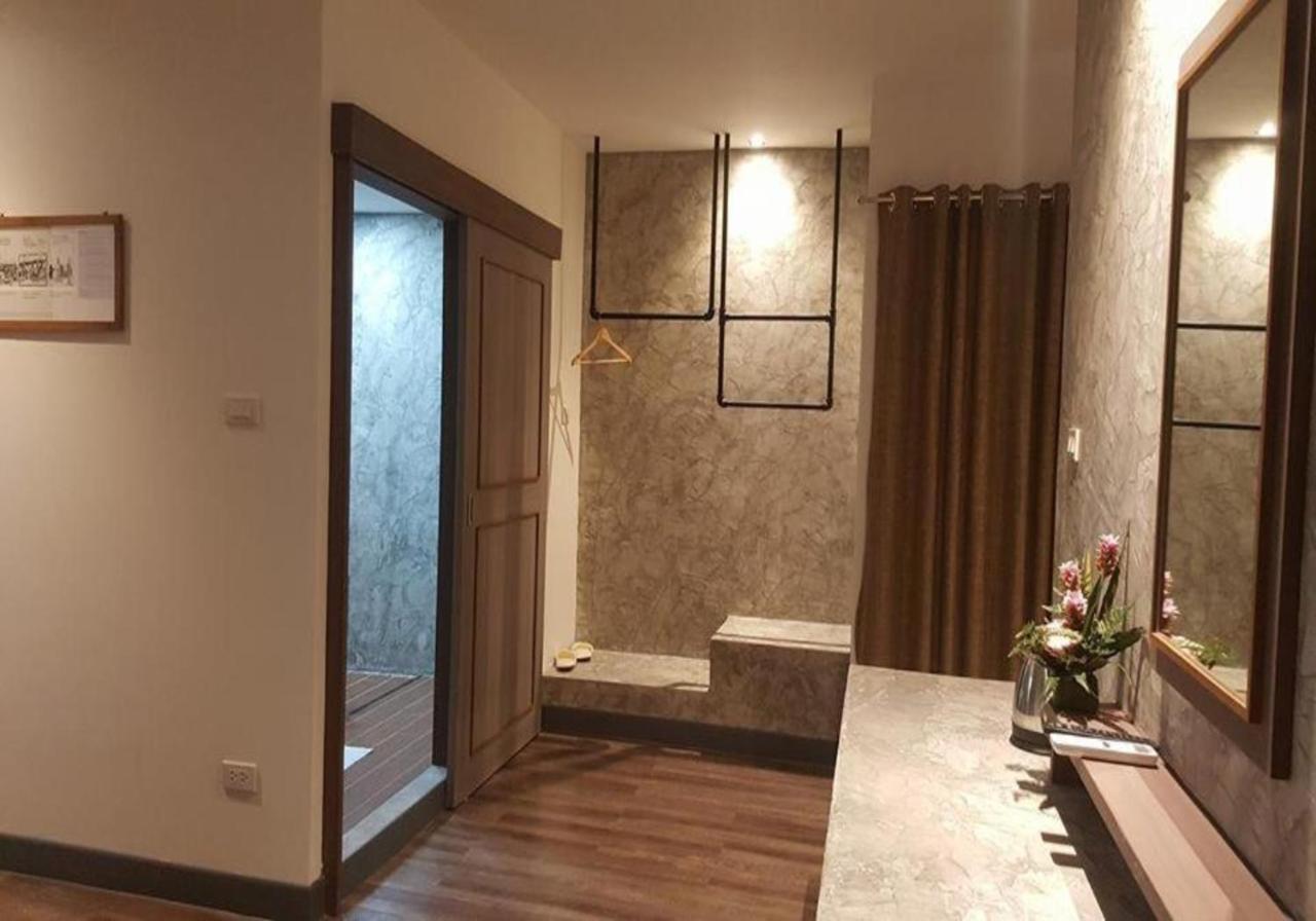 Boutique Poo-Yai Lee Otel Bangkok Dış mekan fotoğraf