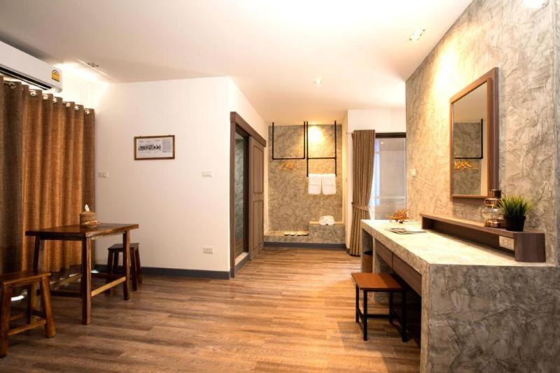 Boutique Poo-Yai Lee Otel Bangkok Oda fotoğraf